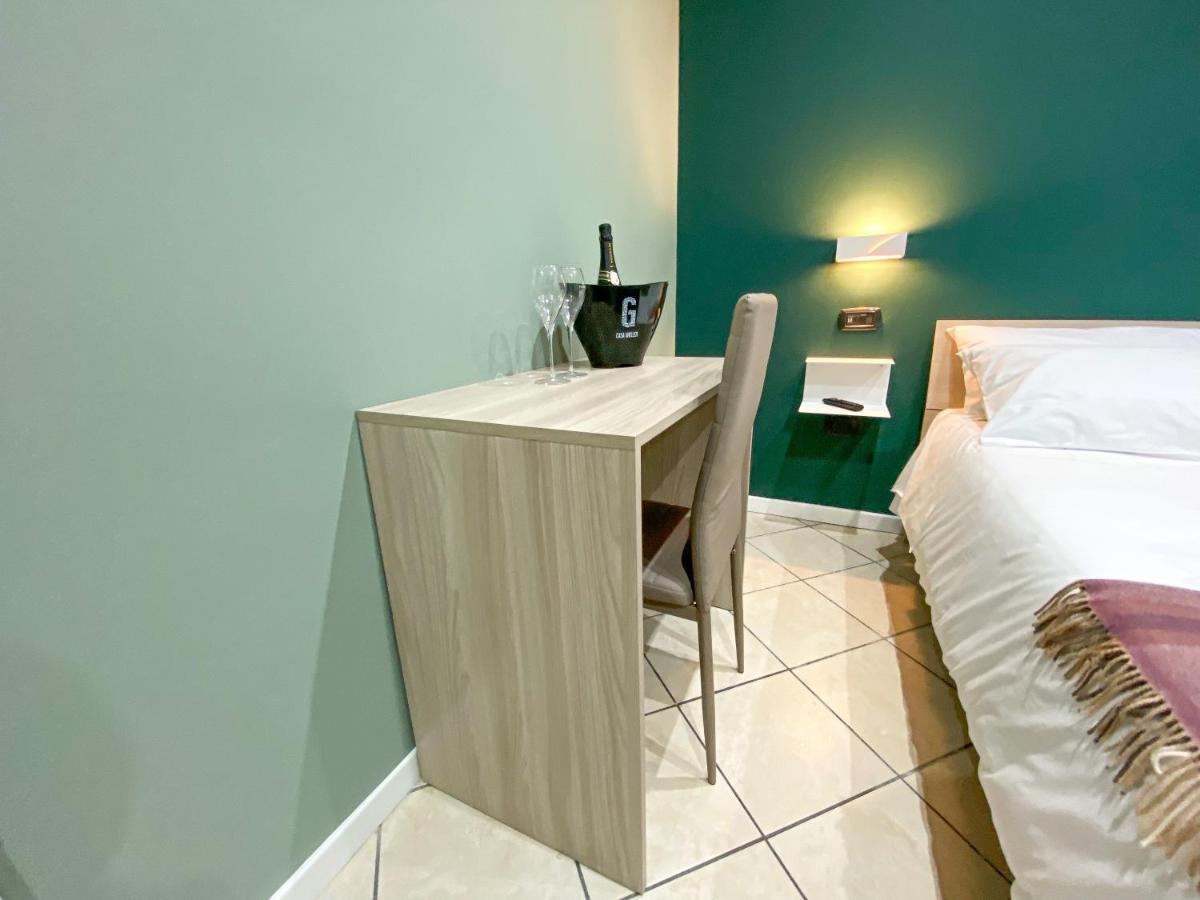 Domus Pisanelli Hotel Nápoly Kültér fotó