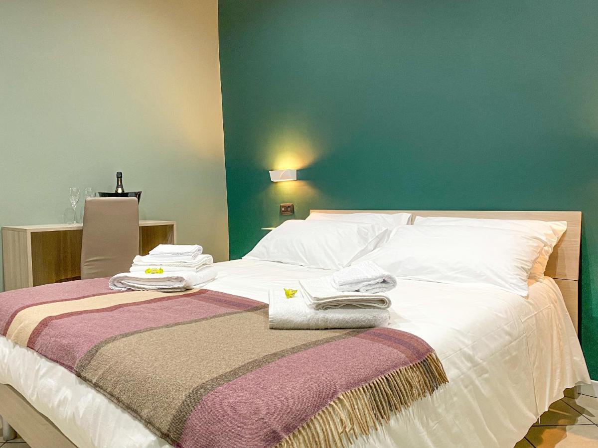 Domus Pisanelli Hotel Nápoly Kültér fotó